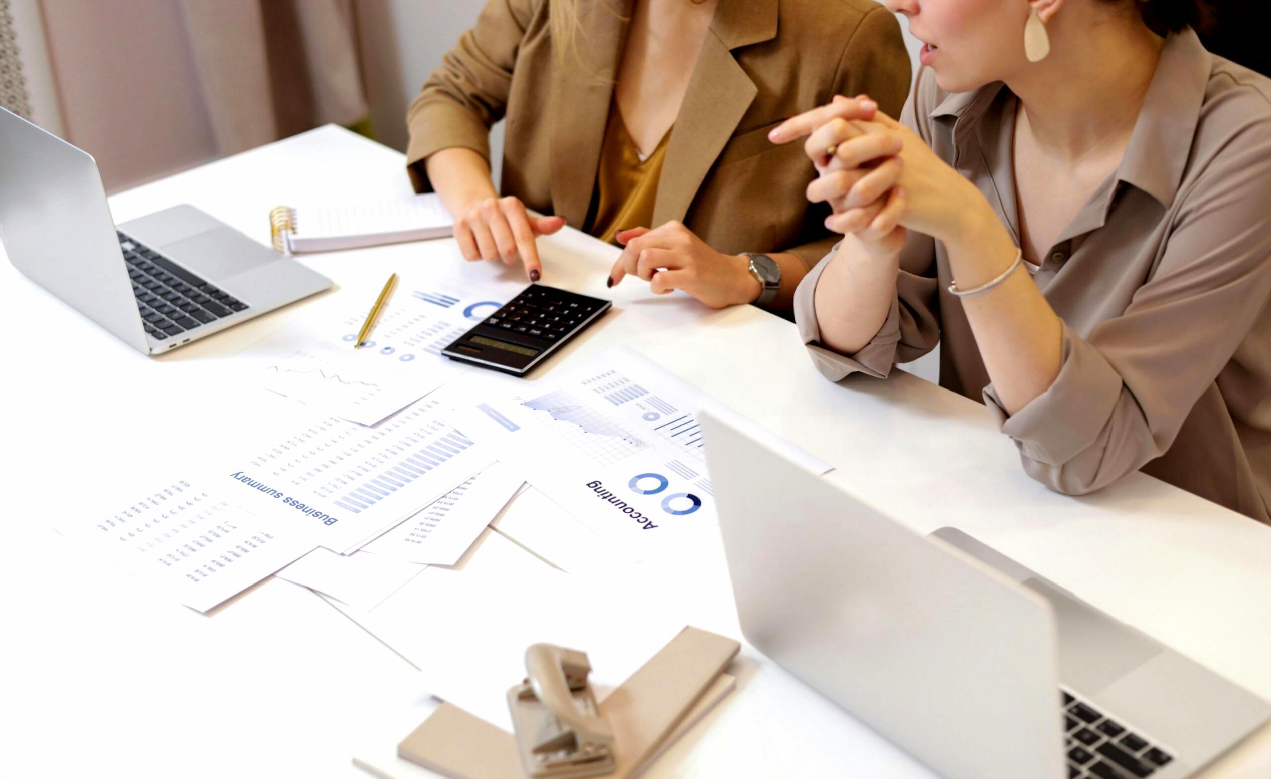 Detaillierte SEO-Metriken und Datenvisualisierung